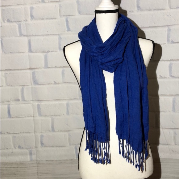 Old Navy Accessories - Old Navy lightweight scarf with fringe blue OS